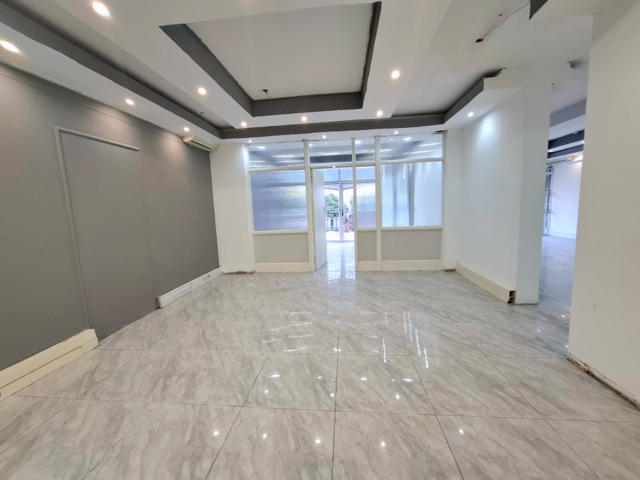 To Let commercial Property for Rent in Oakdale Western Cape